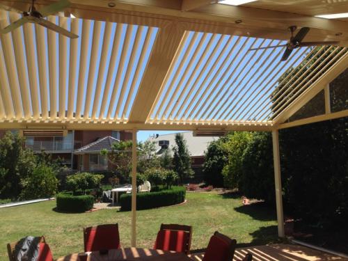 opening-closed-gable-roof